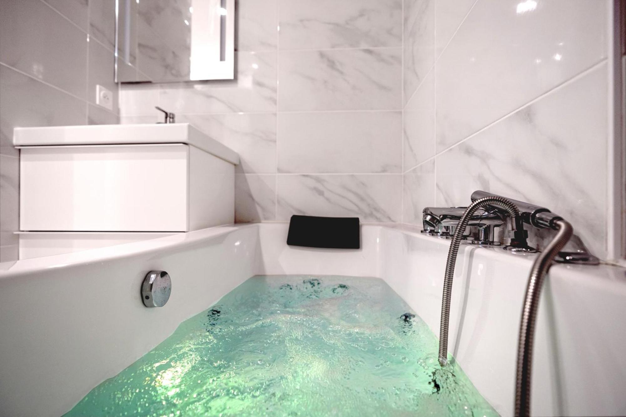 Le Rex - Bel Appt Avec Sauna Nantes Dış mekan fotoğraf